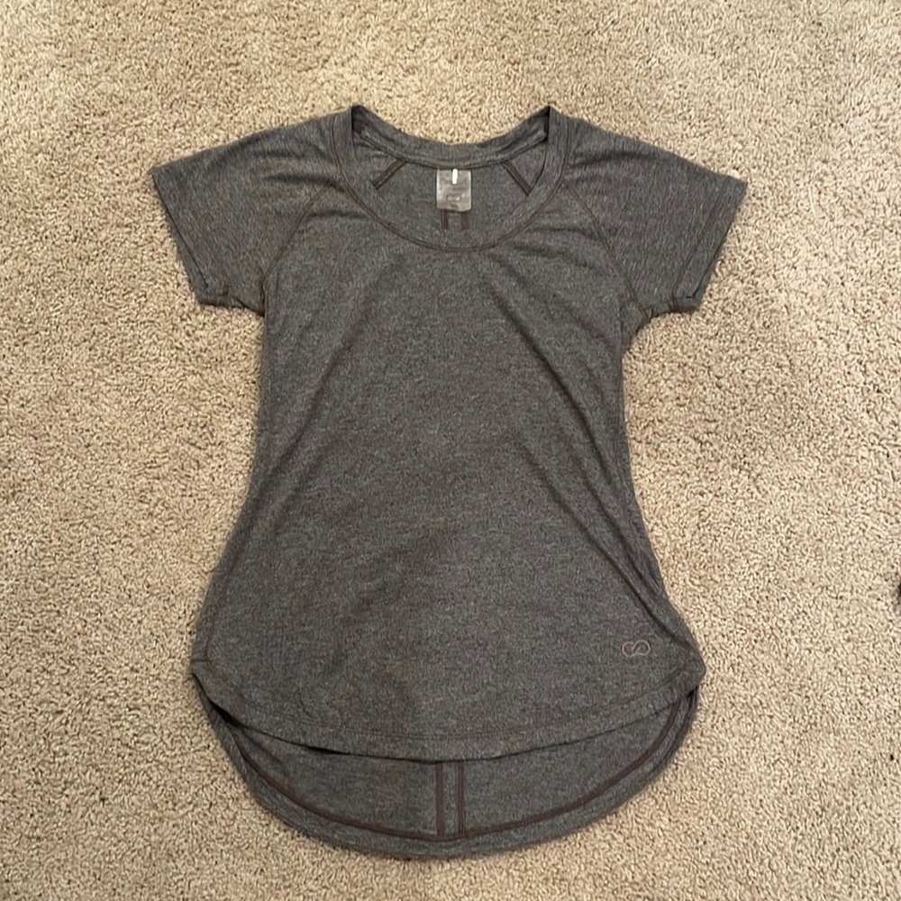 Calia by Carrie underwood shirt !! So cute and basically brand new ( NO STAINS )